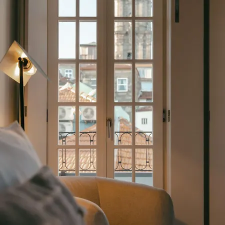 Boutique Studio With Terrace & Historic Views דירה *