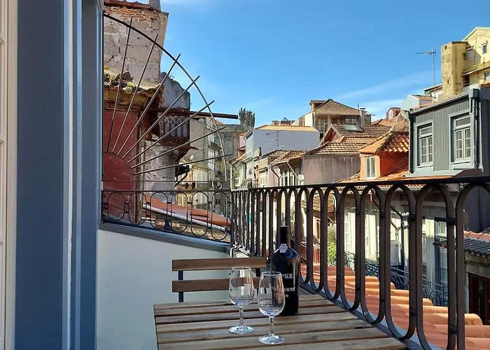 Panoramic Historic Views Private Terrace - G Апартаменты Порту