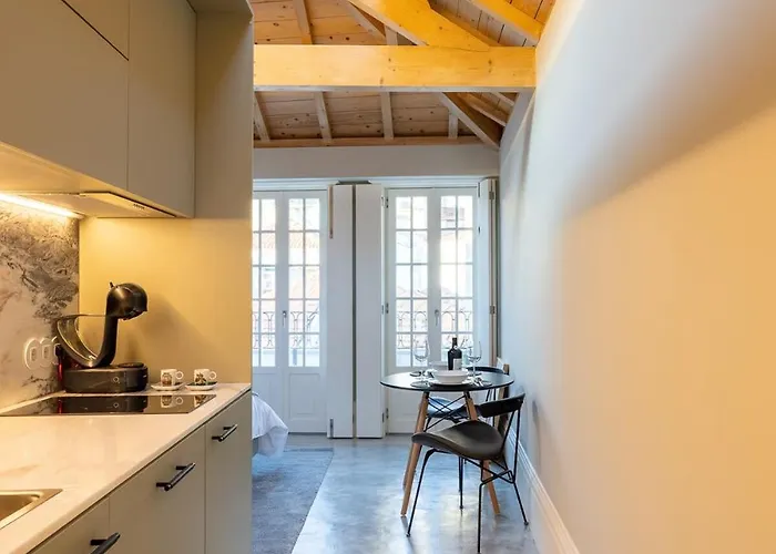 Panoramic Historic Views Private Terrace - G Appartement Oporto