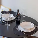 Modern Studio Private Terrace & Unique View - G *